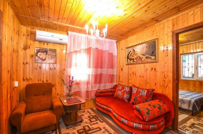 Номера 1 и 2. 4-х, местные, Цена за номер