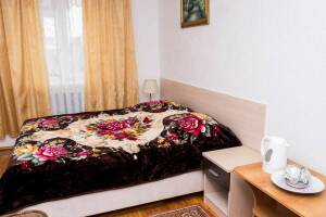 Изображение Изображение гостиницы "Пансионат мать и дитя «Поющие в терновнике»" #1 #1