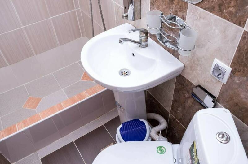 3-х местный номер с лоджией. Эконом, к. № 1