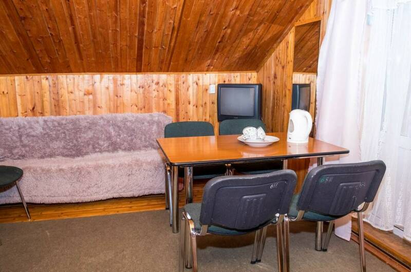 4-х местный, двухкомн., балкон. Эконом, к. № 1