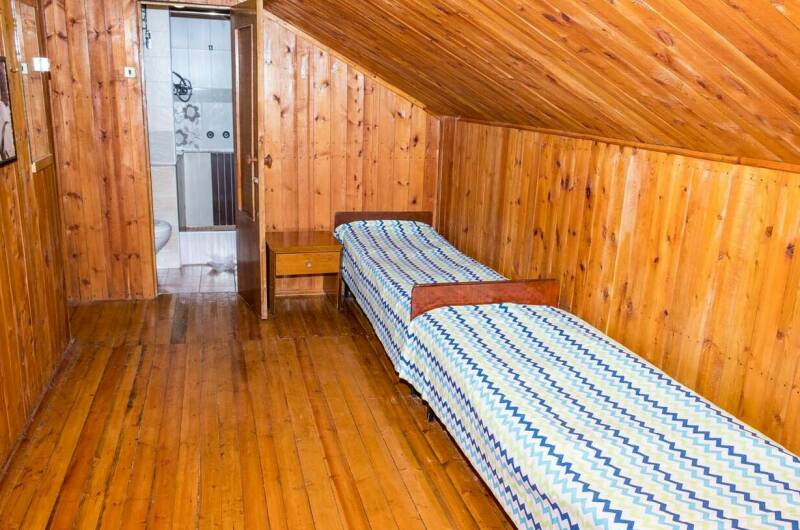 4-х местный, двухкомн., балкон. Эконом, к. № 1