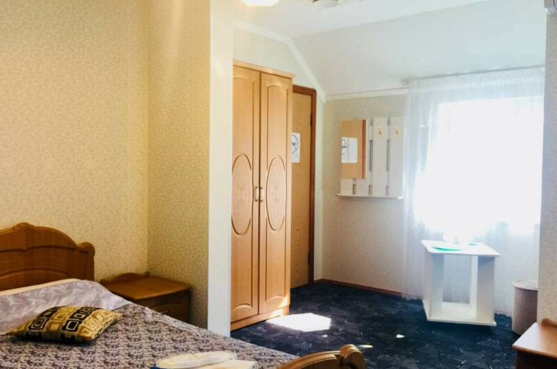 Стандартный трехместный номер