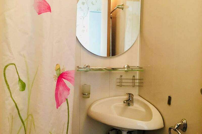 Стандартный двухместный номер (2 отельные кровати)