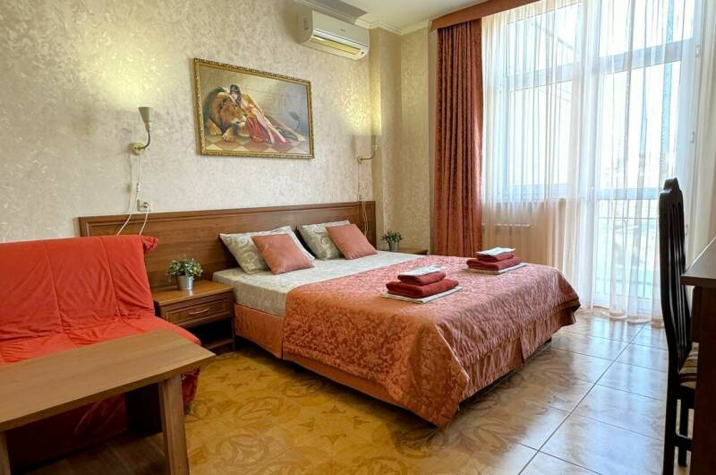 2х местн комфорт с двусп-ой кроватью с доп местом