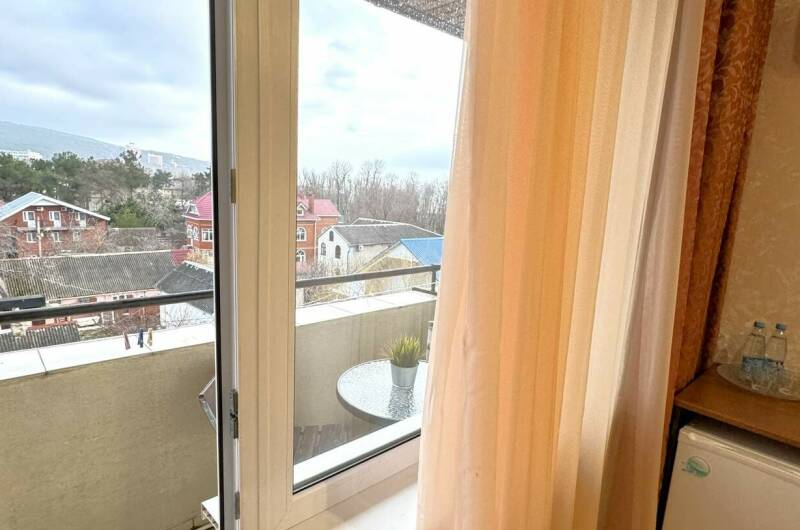 Двухкомнатный семейный четырехместный с балконом