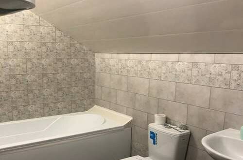 Четырех местный номер с ванной