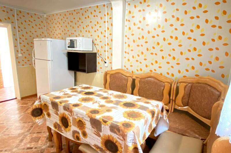 Отдельно стоящий двухкомнатный дом с кухней № 1