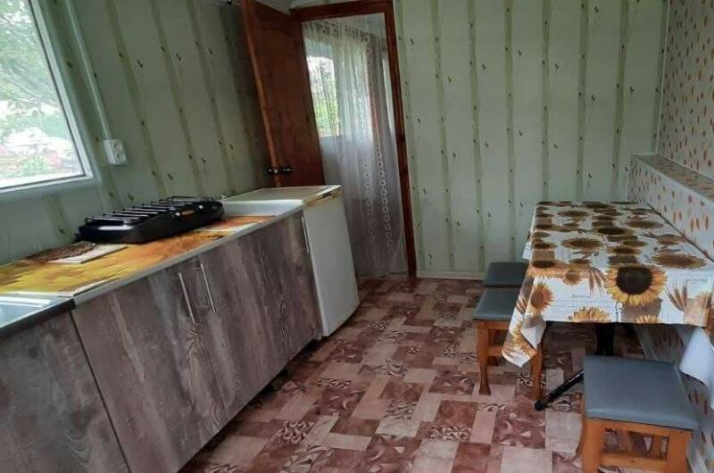 Двухкомнатный комфортабельный домик с кухней № 2