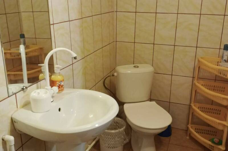 Двухкомнатный комфортабельный домик с кухней № 3