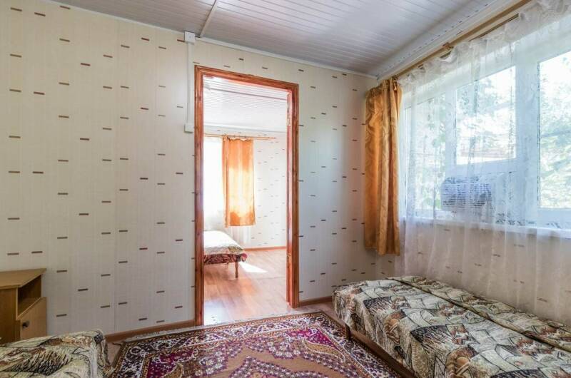 Двухкомнатный комфортабельный домик с кухней № 3