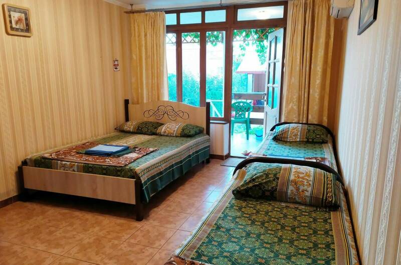 «Стандарт» 4-х местный с удобствами