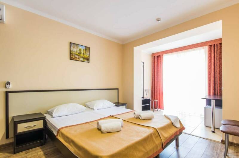 Двухкомнатный четырехместный Стандарт (кат. 3*)