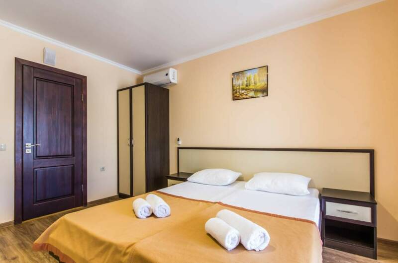 Двухкомнатный четырехместный Стандарт (кат. 3*)