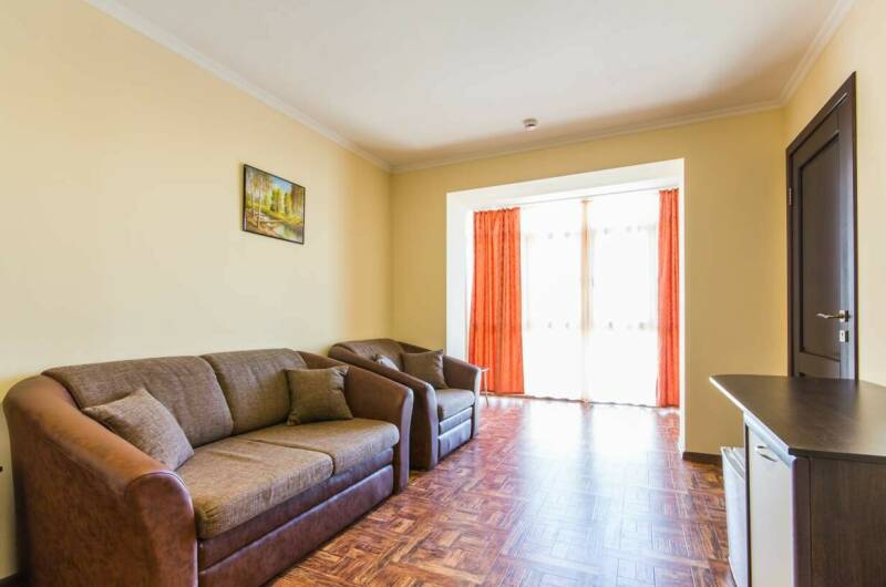 Двухкомнатный семейный номер (категория 3*)