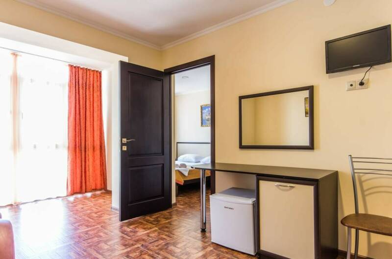 Двухкомнатный семейный номер (категория 3*)