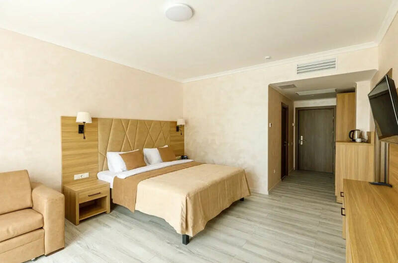 Двухместный номер с видом на море и доп. местом-5*