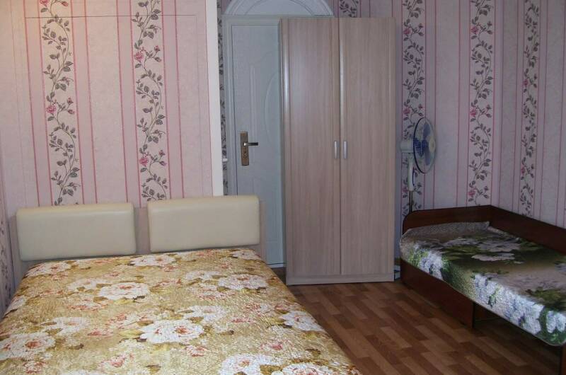 Отдельный этаж на 6−10 человек