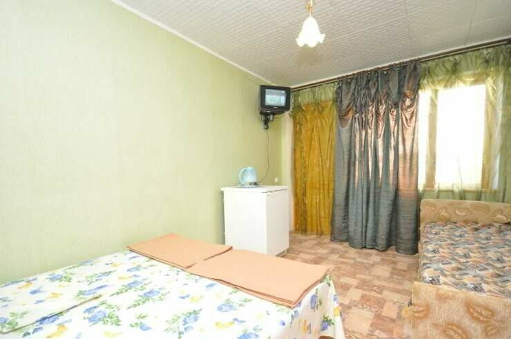 Четырёхместный номер с удобствами и кондиционером