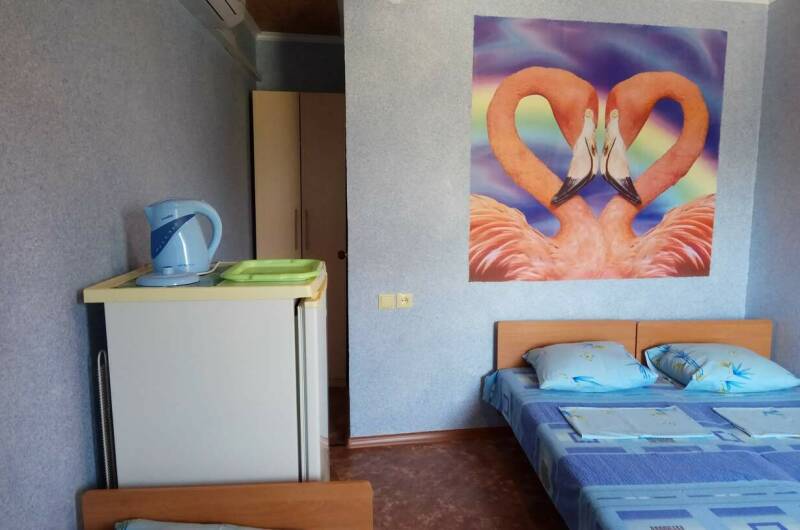 Четырёхместный номер с удобствами и кондиционером