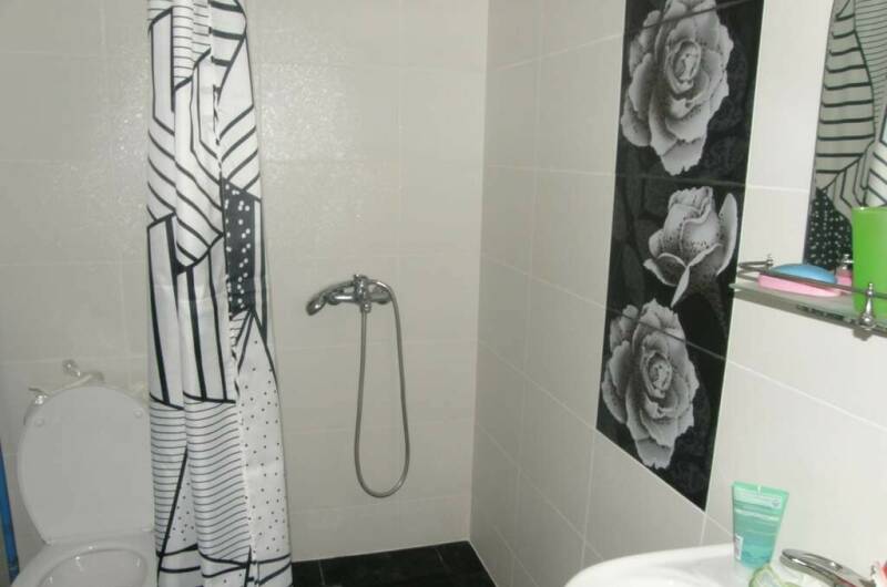 с удобствами