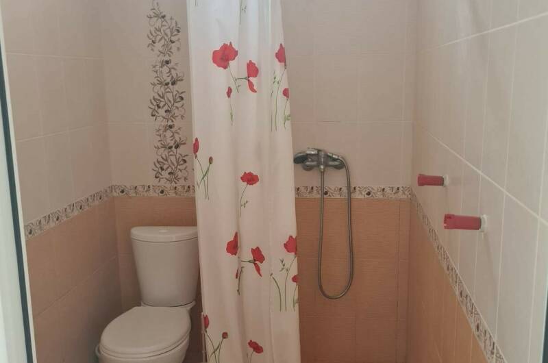 с удобствами