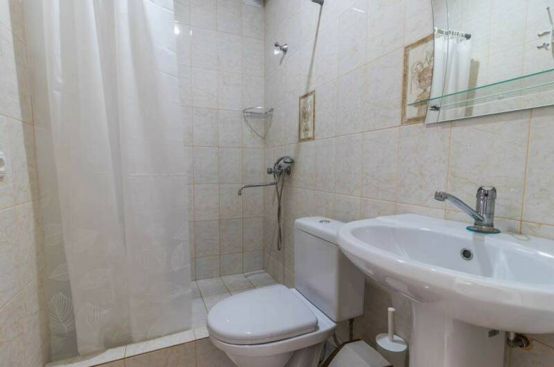 Четырехместный номер Стандарт с индивид. балконом