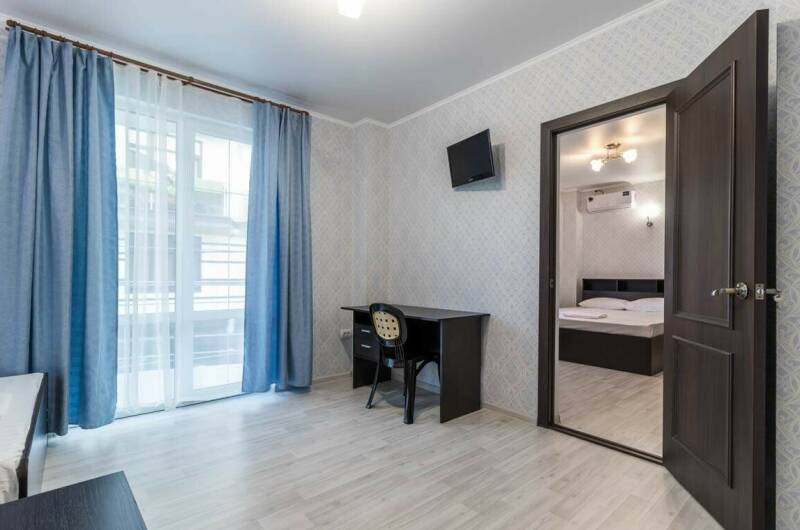 Двухкомнатный пятиместный Стандарт с балконом