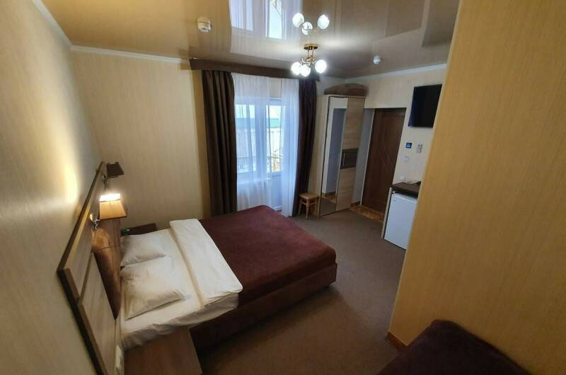 Трехместный номер с удобствами