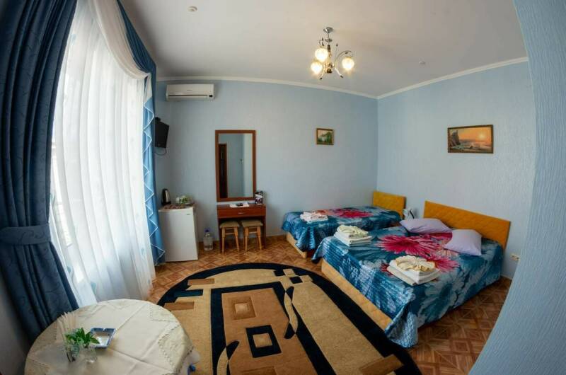 Номер трёхместный