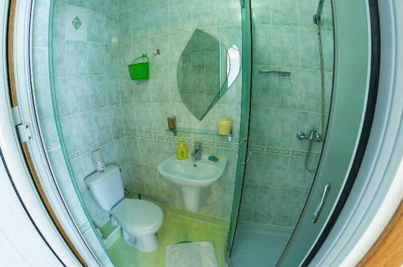 Номер трёхместный