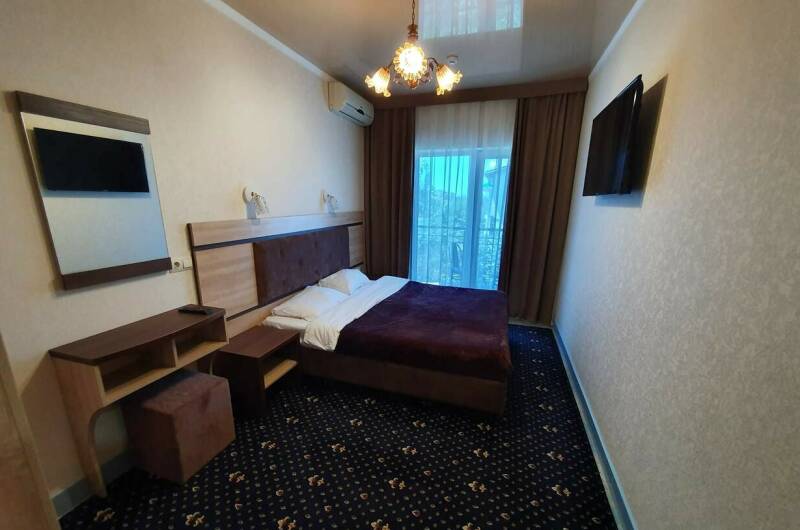 «Люкс» двухкомнатный 4-х местный