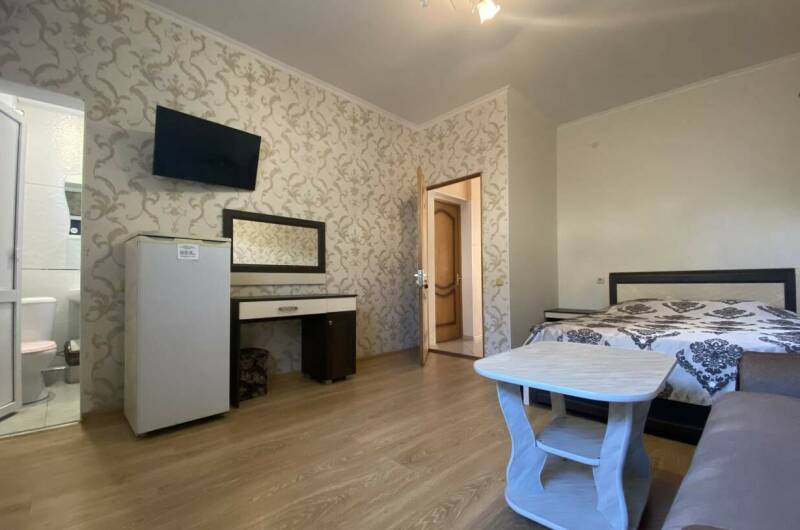 3−4-х местный номер без балкона на 5 этаже