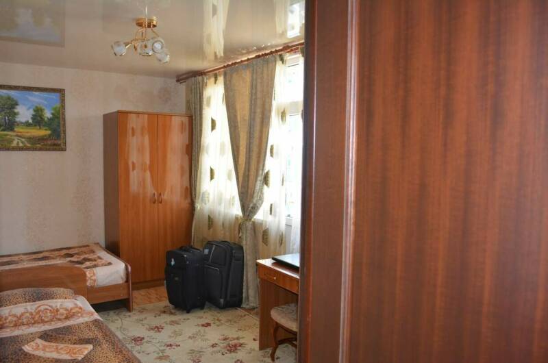 № 9 Трехместный номер со всеми удобствами 3-эт