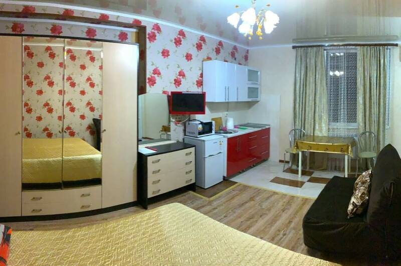 № 2. «Студия» Трехместный номер 1-й эт