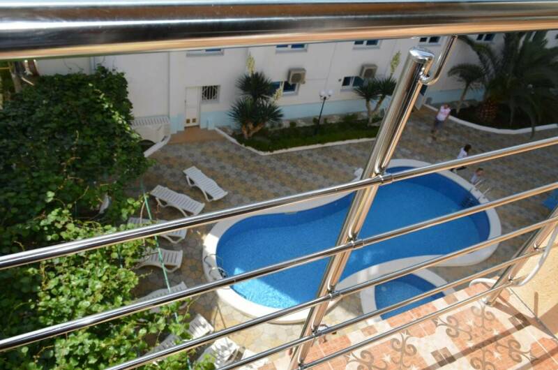 Однокомнатная квартира с мини кухней 30 м²