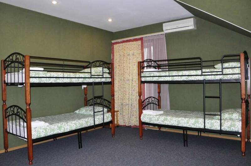 6-ти местный номер "Фисташковый"