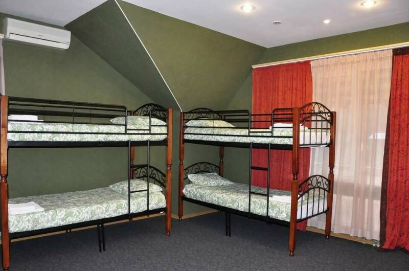 6-ти местный номер "Фисташковый"