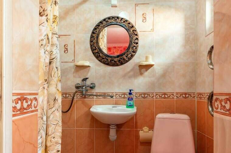 3-х местный номер стандарт с удобствами «Роза»