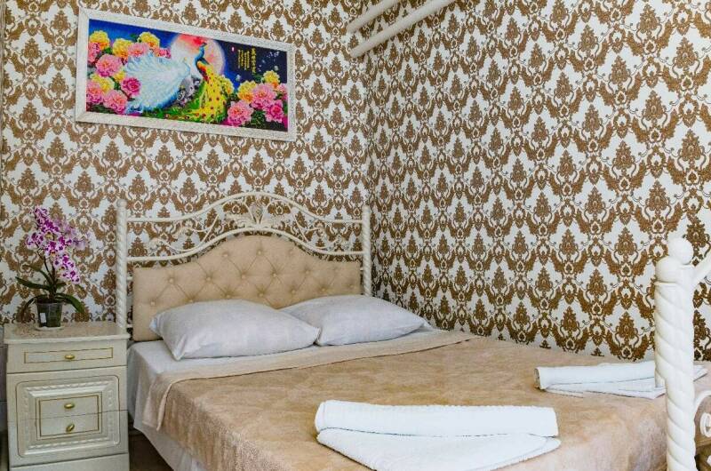 3-х местный с удобствами, отдельным входом