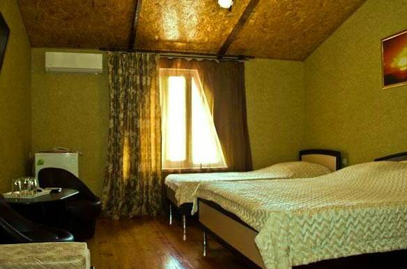 № 10 Трехместный номер с доп. местом