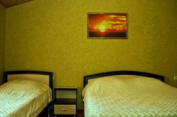 № 10 Трехместный номер с доп. местом