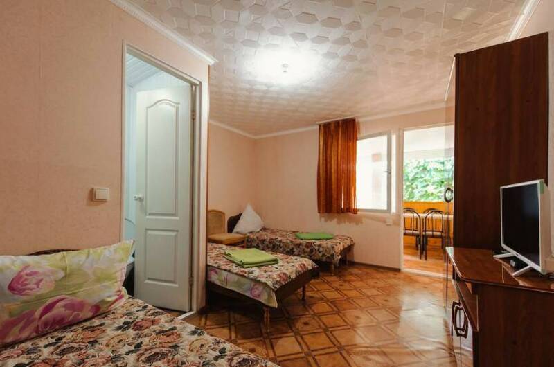 Домик на четверых