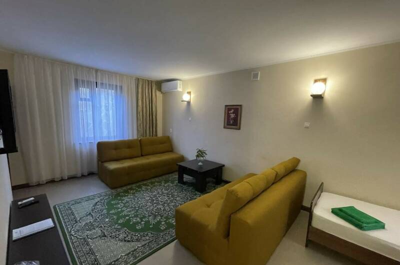 Семейный двухкомнатный Люкс