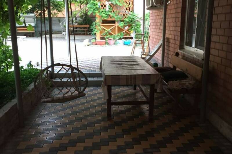 Отдельный домик на 5−6 человек