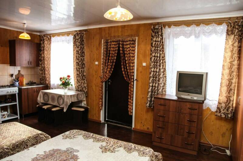 Отдельный домик на 4 человека с кухней