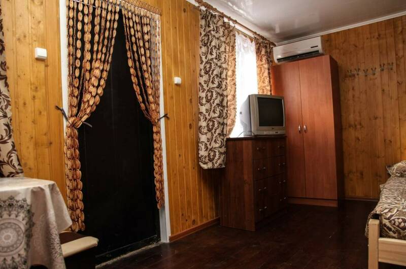 Отдельный домик на 4 человека с кухней