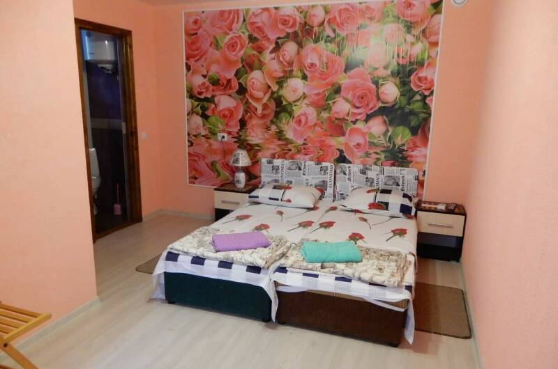 № 5 Двухкомнатный в отдельном коттедже