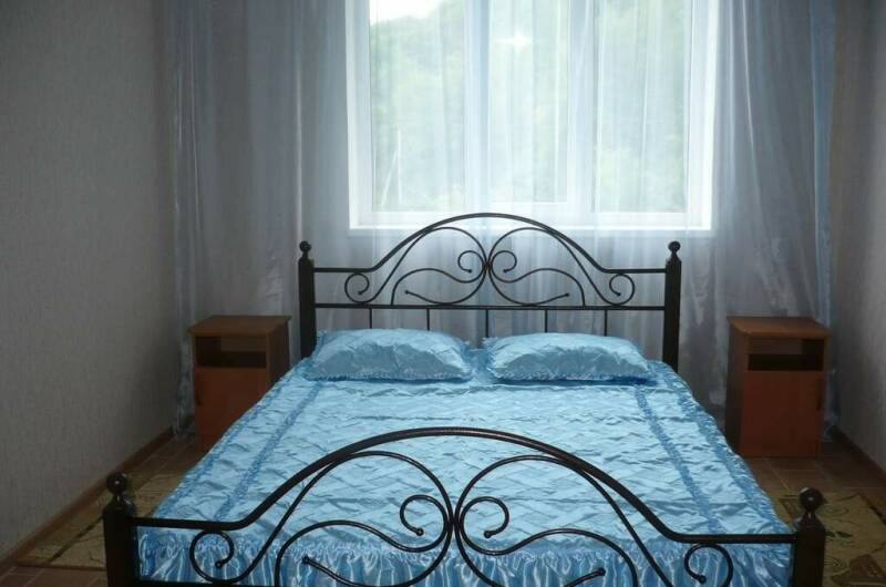 3-х местный номер с двуспальной кроватью