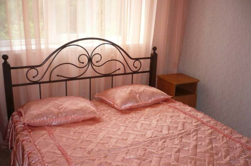 3-х местный номер с двуспальной кроватью