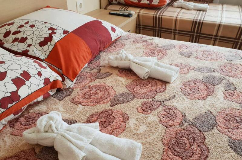 Комната 3-х местная с удобствами